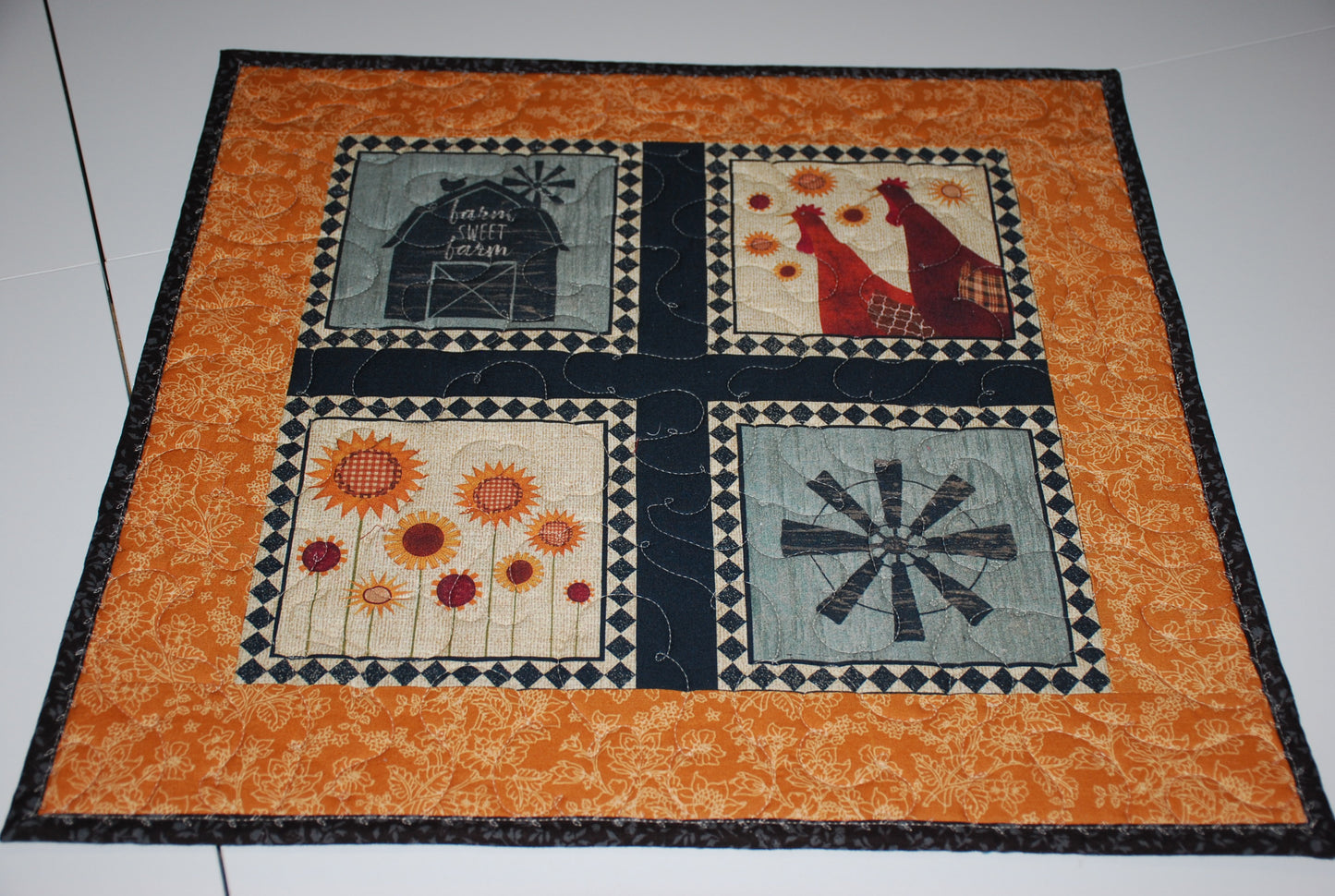 Farmhouse Table Topper and Hot Pad
