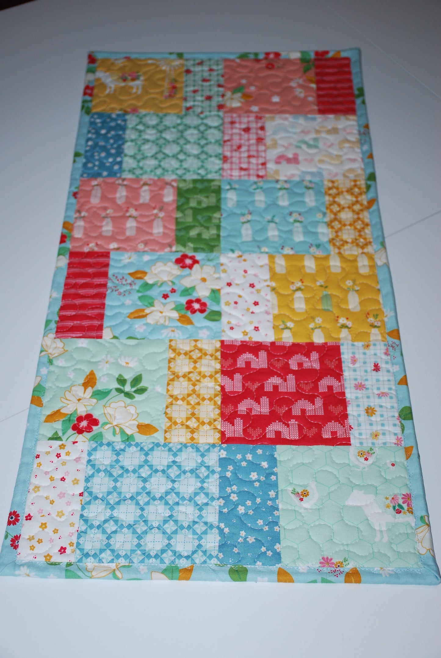 Country Life Quilted Table Runner Red Barns