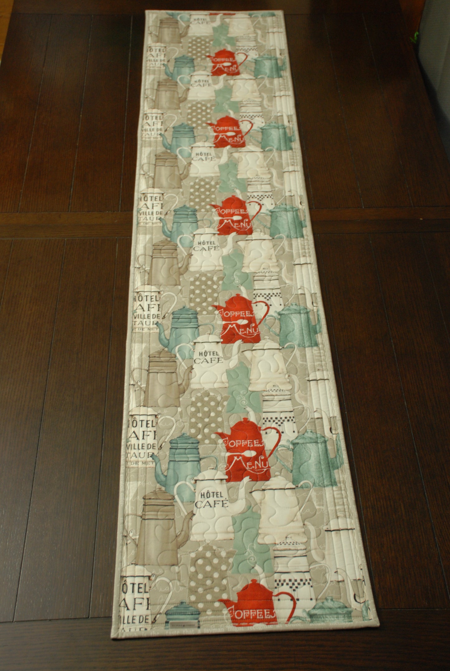 Quilted Thermal Coffee Table Runner