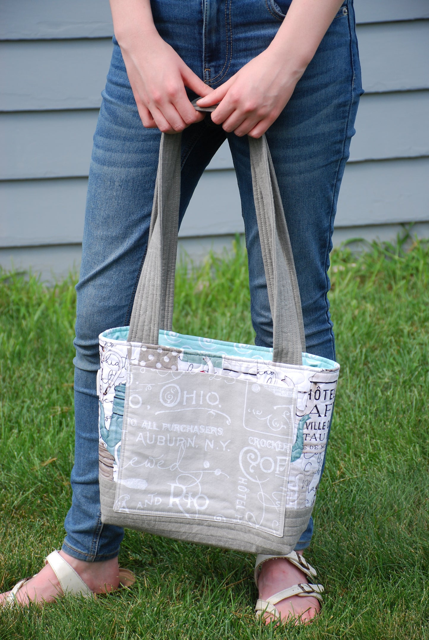 Quilted Coffee Pot Tote Bag