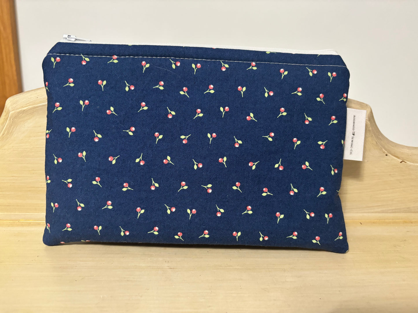 Midnight Tulip Small Zipper Pouch