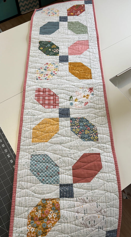Cotton Candy Spring Thermal Table Runner