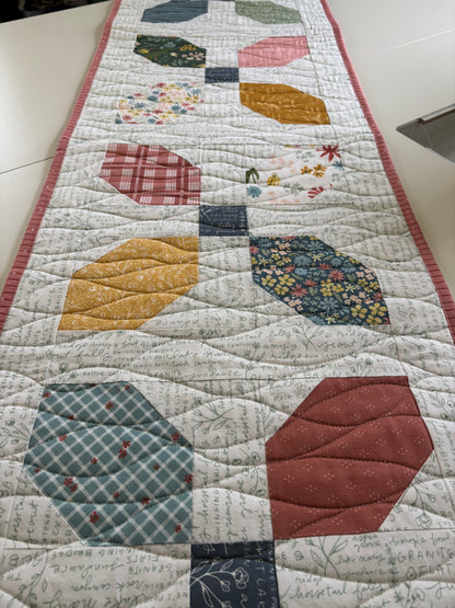 Cotton Candy Spring Thermal Table Runner
